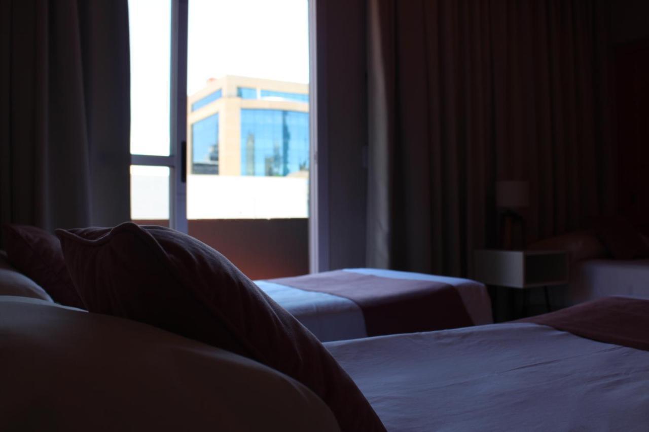 City Hotel Посадас Экстерьер фото
